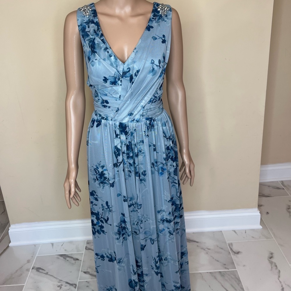 Ignite evenings dress - Picture 2 of 12